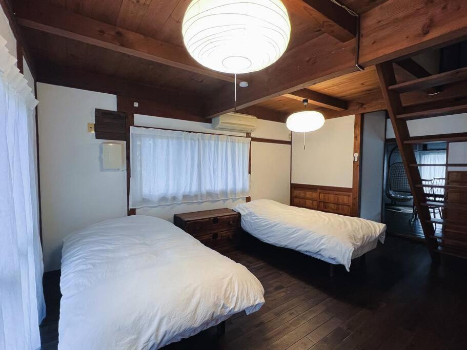 ひねもす101:宇野駅から車で5分 直島へ 最大8名様 古民家 Lägenhet Tamana Exteriör bild