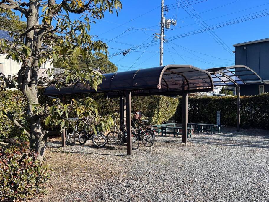 ひねもす101:宇野駅から車で5分 直島へ 最大8名様 古民家 Lägenhet Tamana Exteriör bild